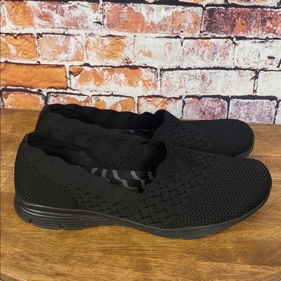 Skechers Black Seager Scalloped Collar Knit Slip-on Classic Fit Loafer Sz 10 - Picture 6 of 15